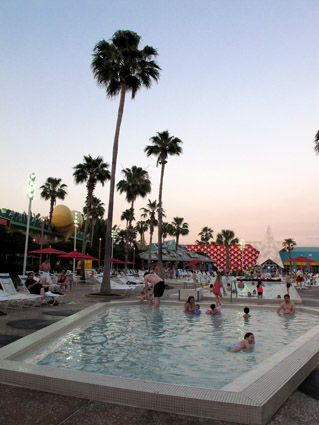 ALL STAR MUSIC RESORT ORLANDO PISCINA