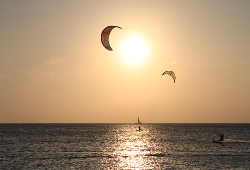 2 Kites por do sol