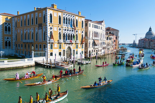 Carnaval Veneza gondola