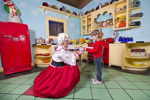 Welcome to Santa's House at Christmas Town 2gde