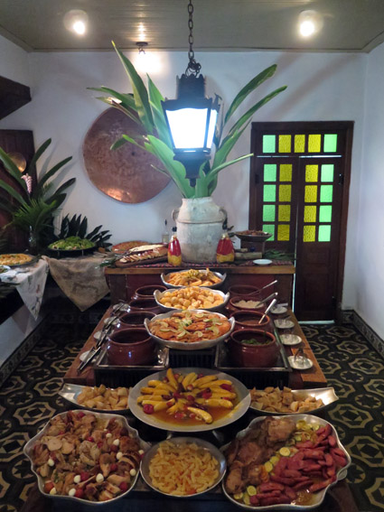 Fazenda Capoava, veja como é passar um final de semana lá. Fazenda Capoava Buffet