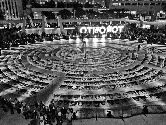 Nuit Blanche Inside Out PB