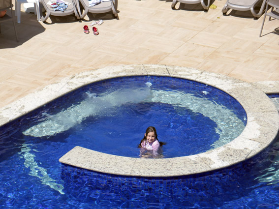 Beach Hotel Sunset Cambury