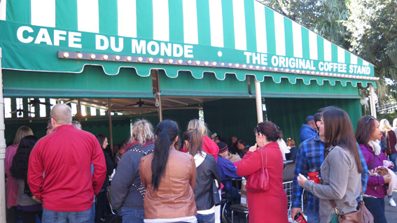New Orleans - Café Du Monde, não deixe de ir Cafe du monde New Orleans