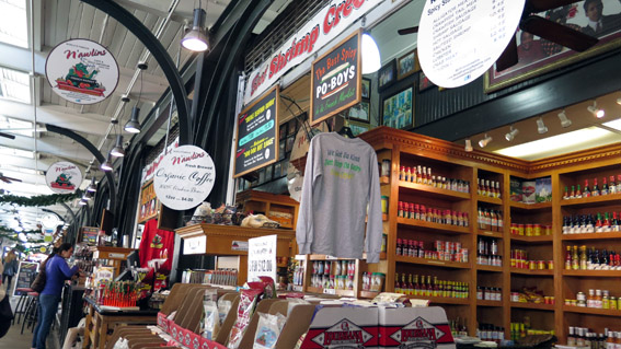 New Orleans - Café Du Monde, não deixe de ir French Market_french quarter loja