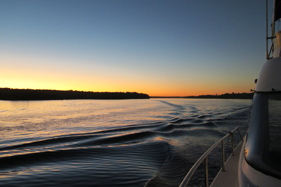 10 motivos para conhecer o Transamérica Comandatuba por do sol do barco