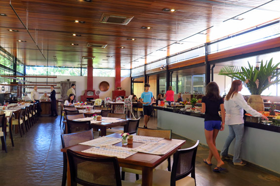 restaurante-fazenda-capoava