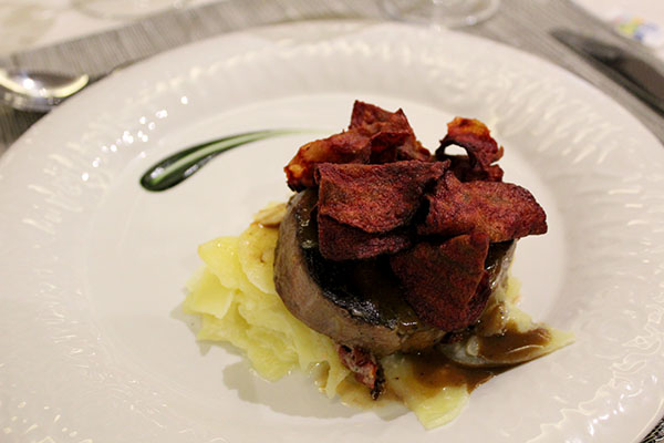 Carne do restaurante a la carte do Club Med Lake Paradise