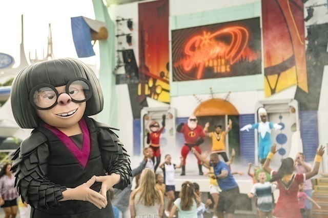 Incredible Tomorrowland Expo Welcomes Edna Mode