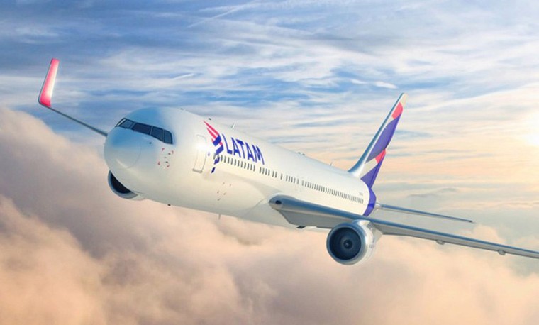 boeing 767 latam airlines cover free big