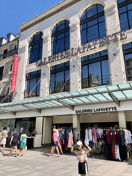 Biarritz, 5 motivos para conhecer essas lindas praias francesas Biarritiz Gallerie Laffayete