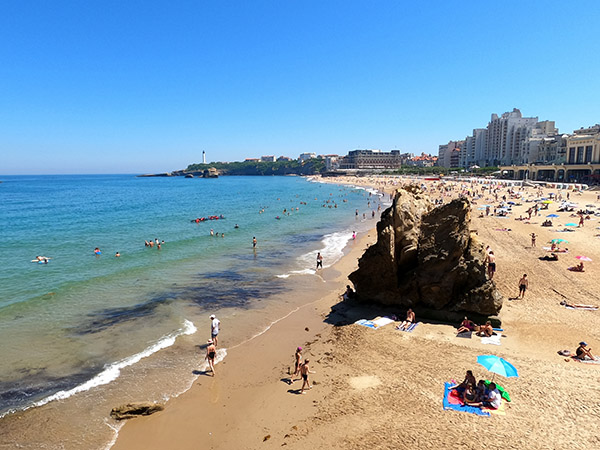 Biarritz, 5 motivos para conhecer essas lindas praias francesas La grande Plage Biarritz 6