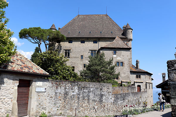 Yvoire Franca Castelo na cidade