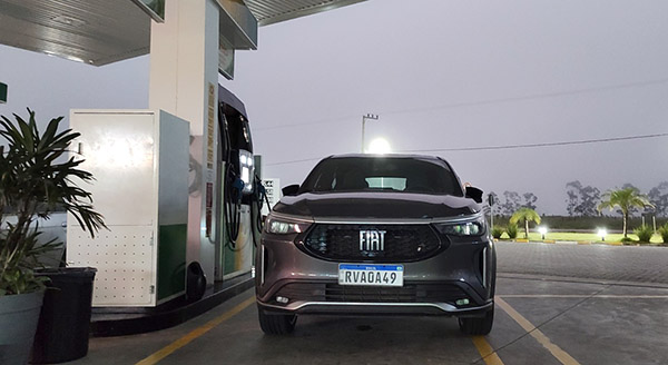 Fiat Fastback Impetus 1.0; a melhor versão e com melhor custo-benefício do SUV cupê fiat fastback impetus Rodrigopostofrente